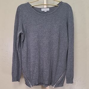 Carolyn Taylor Gray Sweater with Zipper Accents Large